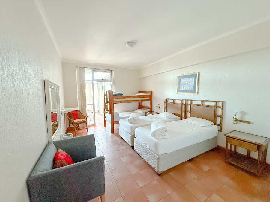 To Let 4 Bedroom Property for Rent in Plettenberg Bay Central Western Cape